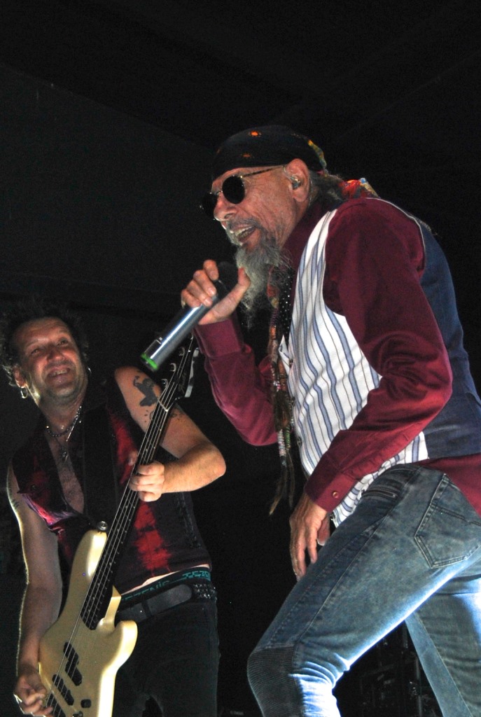 El drogas con el bajista