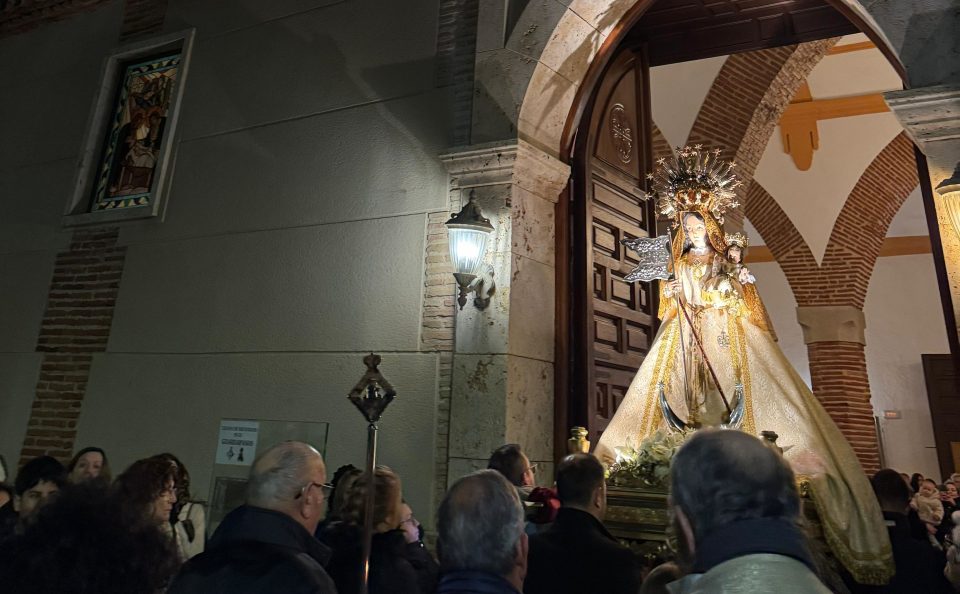 Los corraleños reciben entre vítores a la Virgen de la Paz